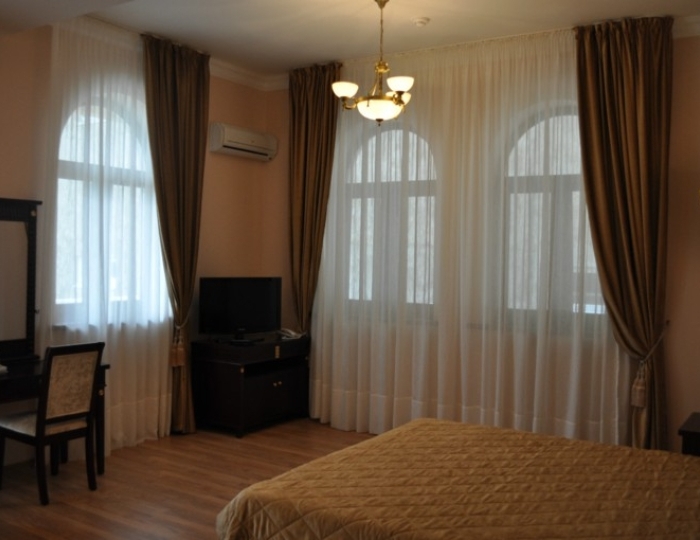 Люкс 2-местный 1-комнатный № 8,13,16,17 (вид на море,2-3 этаж) - Отель «Вилла Виктория» Гудаута