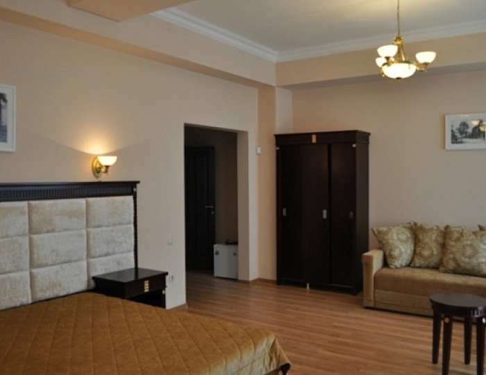 Стандартный 3-местный 1-комнатный № 9,12 (парк) - Отель «Вилла Виктория» Гудаута