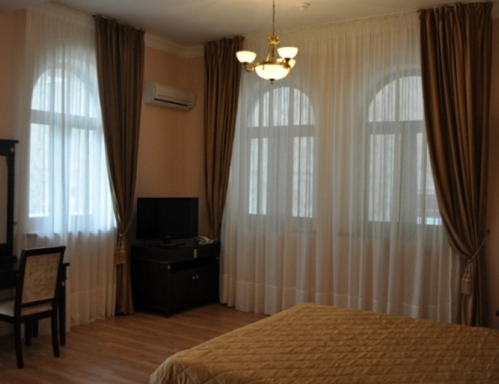 Стандартный 3-местный 1-комнатный № 9,12 (парк) - Отель «Вилла Виктория» Гудаута